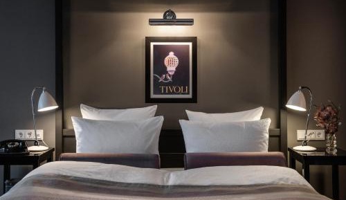 Deluxe Double with Terrace