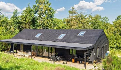 Three-Bedroom Vacation Home 