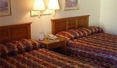 Double Room with Two Double Beds - Non-Smoking