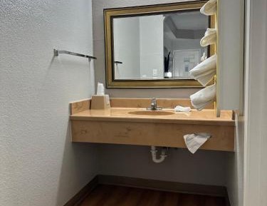 King Room with Spa Bath - Non-Smoking