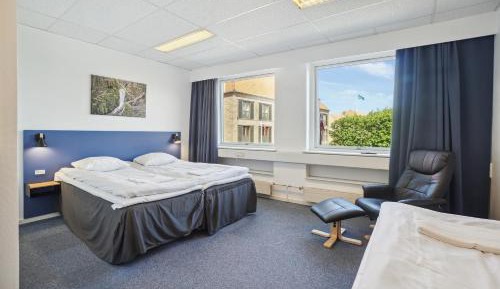 Triple Room with City View
