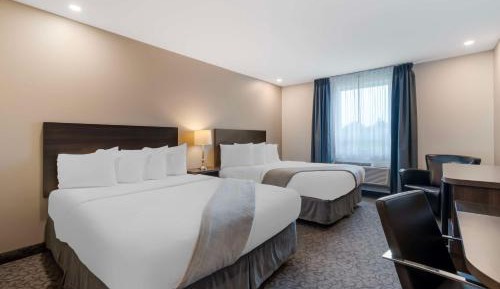 Queen Room with Two Queen Beds - Non-Smoking