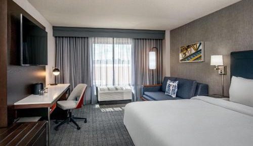 King Room with Sofa Bed