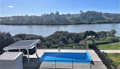 Studio Apartment with Sea View