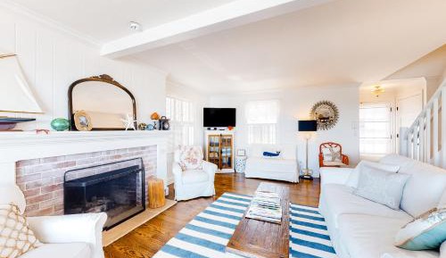 Two Bedroom Holiday Home