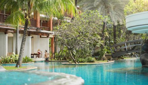 Double or Twin Room with Swimming Pool Access