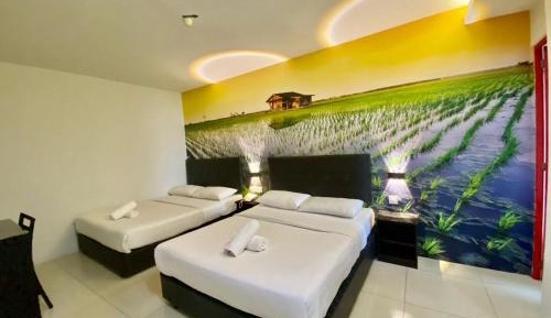 Deluxe Family No Window