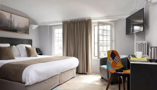 Large Double Room