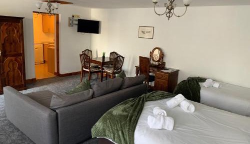 One-Bedroom Standard Apartment