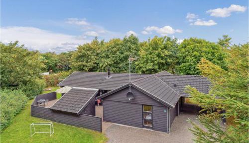 Four-Bedroom Vacation Home