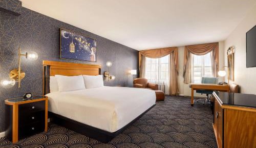 King Room - Non-Smoking