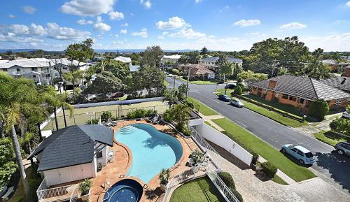 2 Bedroom Water View Spa Apartment