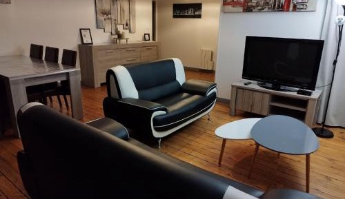 Apartment with Garden View