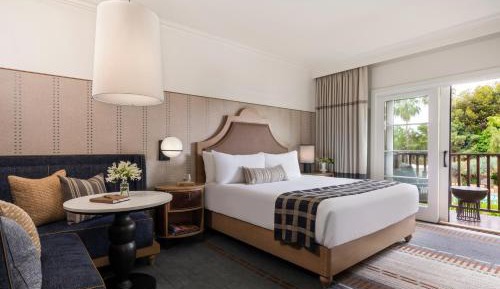 King Room with Balcony