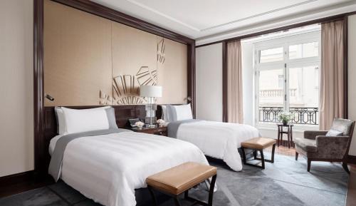 Grand Premier Twin Room