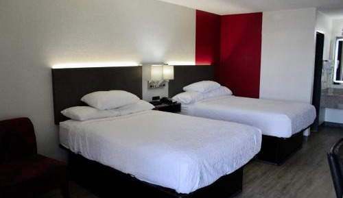 Double Room with Two Double Beds - Mobility Access/Non-Smoking