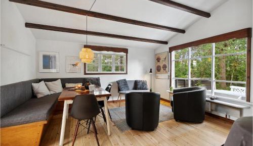 Three-Bedroom Vacation Home 