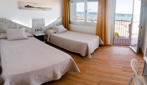 Twin Room with Sea View