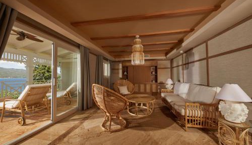 1 Bedroom Villa with Plunge Pool (1 Adult) 