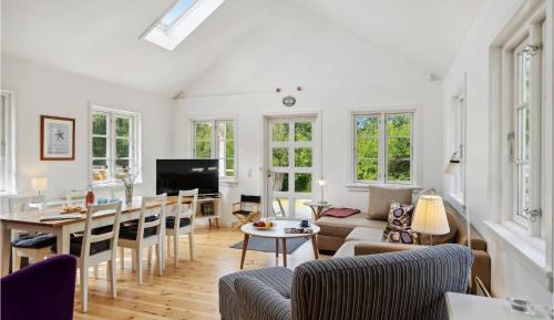 Three-Bedroom Vacation Home 