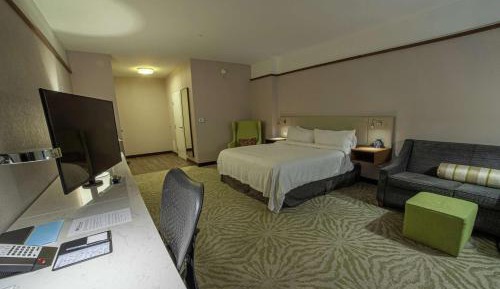 Corner King Room