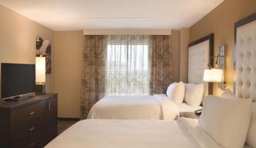 Queen Suite with Two Queen Beds