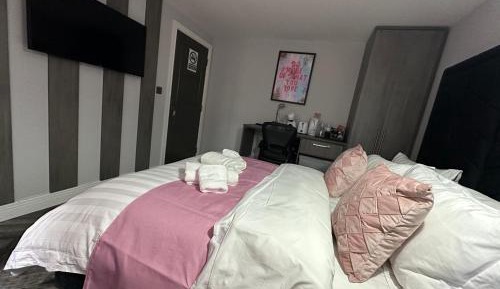 Deluxe Double Room with Castle View