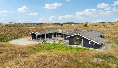 Four-Bedroom Vacation Home