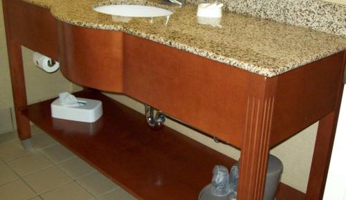 Room with Two Queen Beds - Non-Smoking