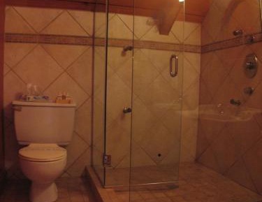 King Suite with Spa Bath