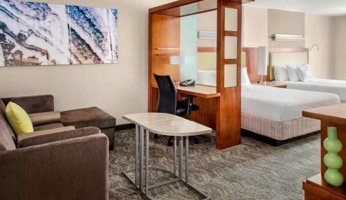 2 Queen Beds, Sofa Bed