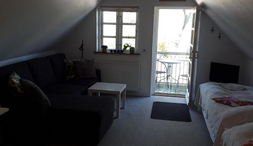 Quadruple Room (2 Adults + 2 Children)