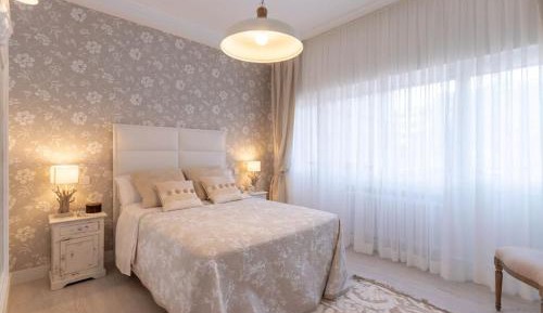 Deluxe Family Suite