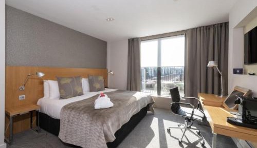 King Room with Balcony