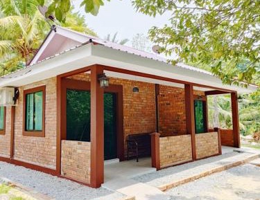 Deluxe Queen Room with Two Queen Beds