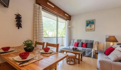 Apartment (4 Adults)
