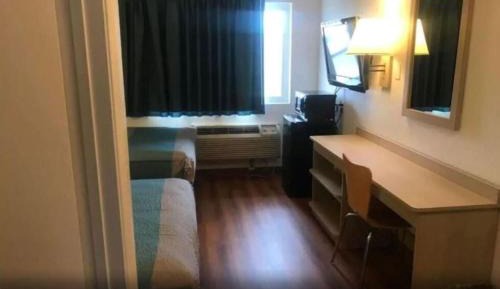 Deluxe Quadruple Room - Non-Smoking