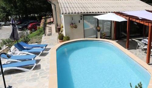 Economy Double or Twin Room