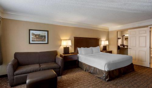 King Room with Bath Tub - Disability Access Room/Non-Smoking