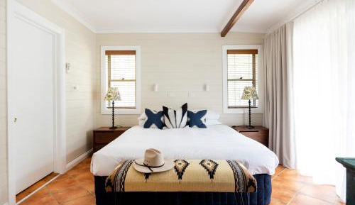 Large Four-Bedroom Homestead