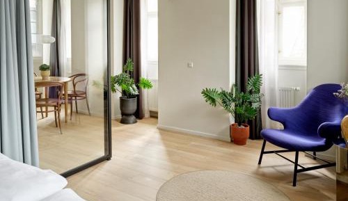 Superior One-Bedroom Apartment