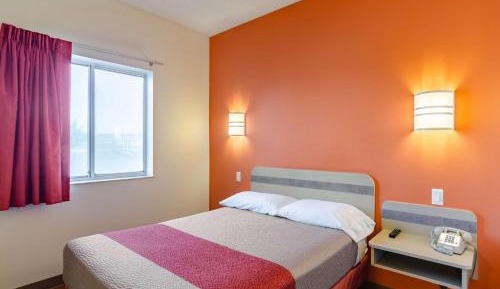 Double Room - Non-Smoking 