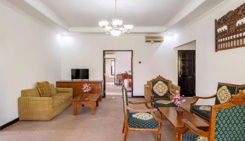 Two-Bedroom Suite