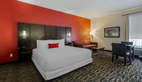 King Suite with Sofa Bed