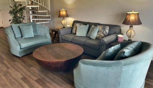 One Bedroom Apartment