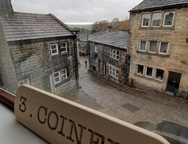 Deluxe Double Room with Shower