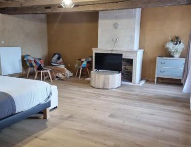 Deluxe Double Room with Shower