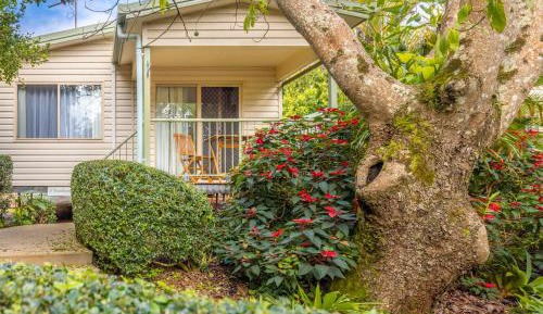 Cottage with Spa Bath