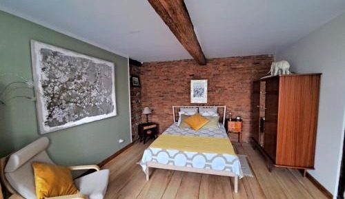 Double Room with Private External Bathroom