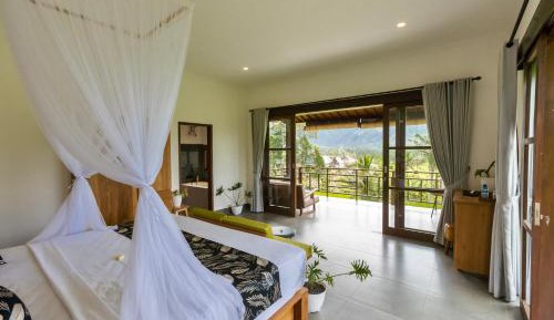 Deluxe Double Room with Bath